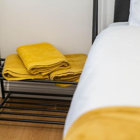 Two Bedroom Apartment-One Choice Stays- Jewellery Quarter バーミンガム エクステリア 写真