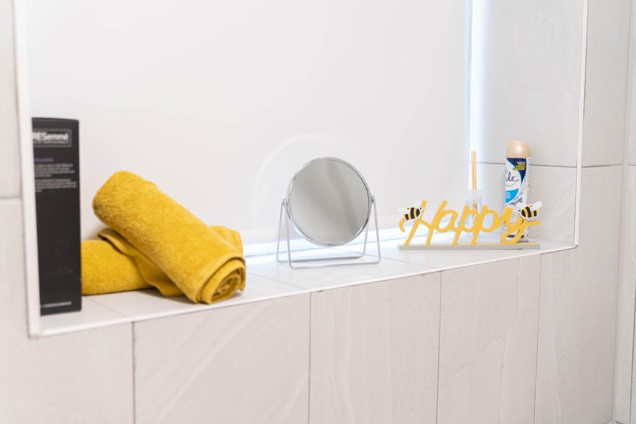 Two Bedroom Apartment-One Choice Stays- Jewellery Quarter バーミンガム エクステリア 写真