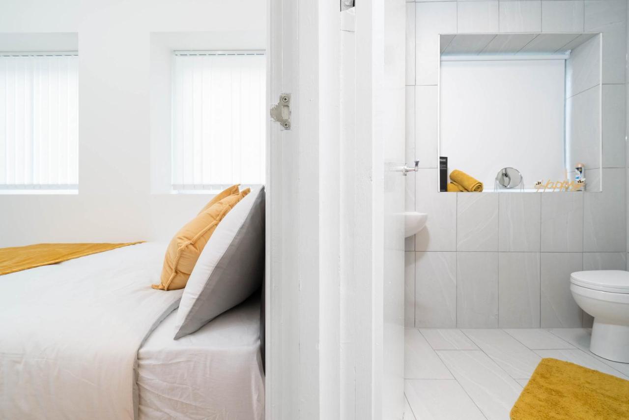 Two Bedroom Apartment-One Choice Stays- Jewellery Quarter バーミンガム エクステリア 写真