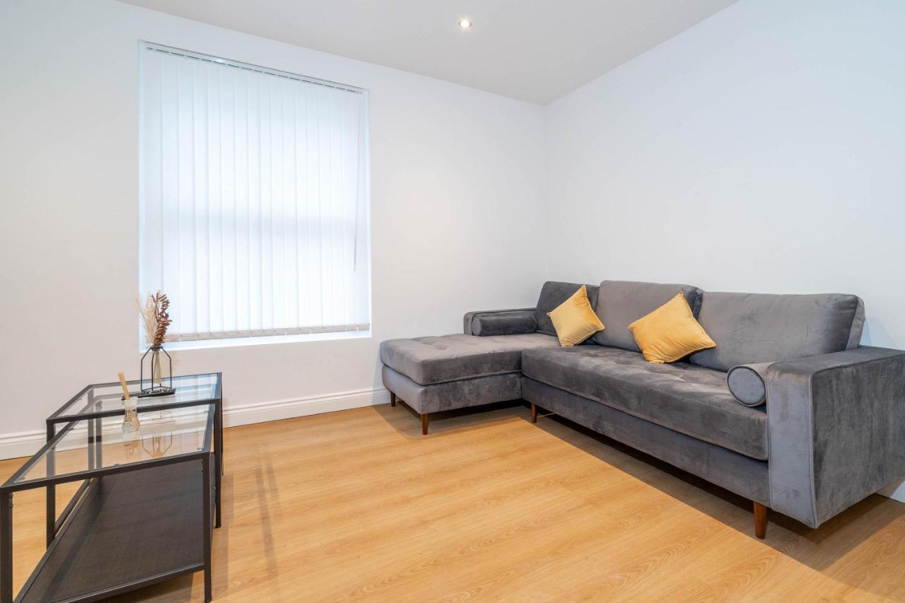Two Bedroom Apartment-One Choice Stays- Jewellery Quarter バーミンガム エクステリア 写真